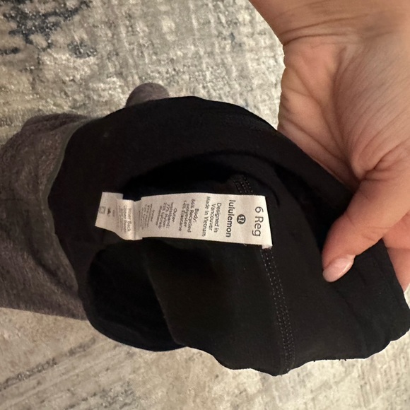 lululemon athletica Women's Black and Heathered Gray Athletic Shorts - Picture 2 of 3